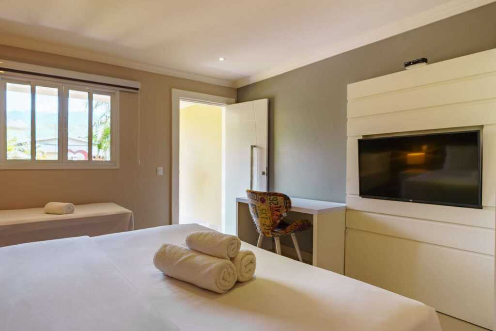 suite master apple house paraty 04