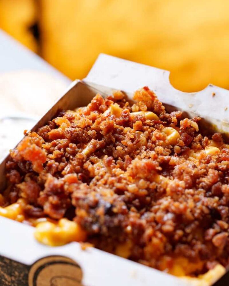 Fritas com cheddar e Bacon