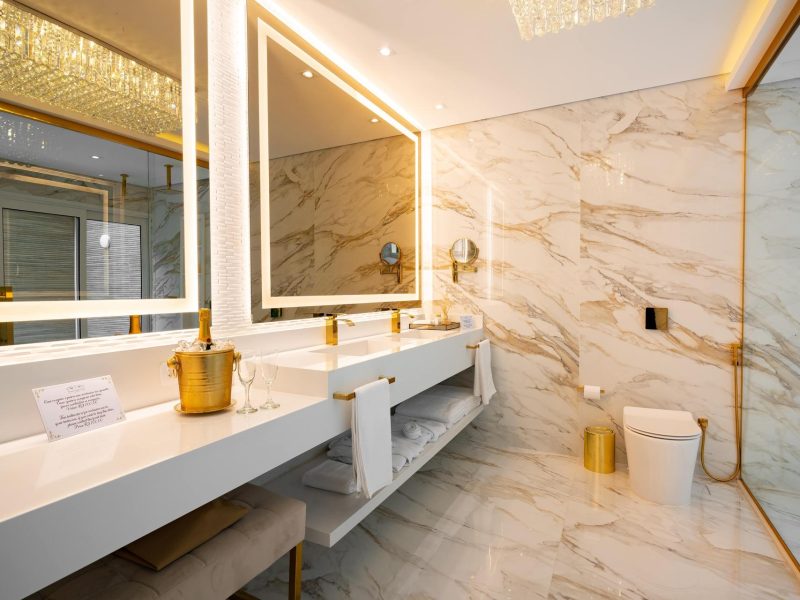 suite diamond 13 1